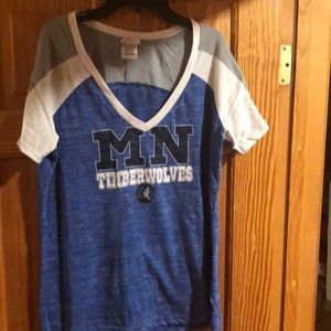NBA basketball Minnesota Timberwolves women’s tshirt XL